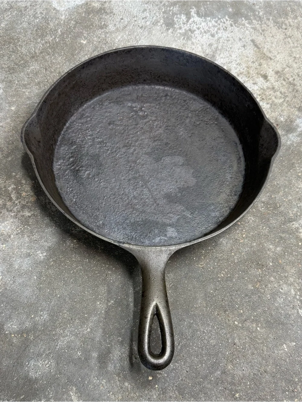 Antique Wagner Ware 9B Cast Iron Skillet 11” Pre Logo